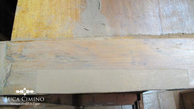 Classico Restauro Di Cassettone Antico 02