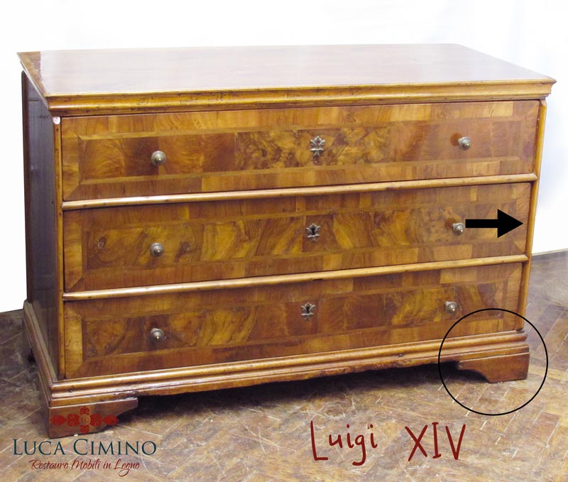 Stili mobili antichi: Luigi XIV