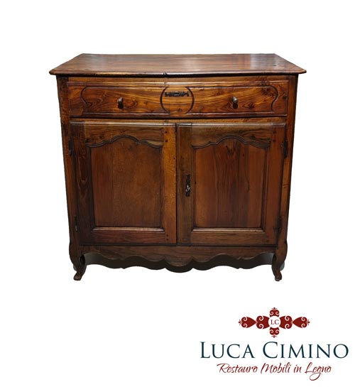 restauro credenza: credenza mobile