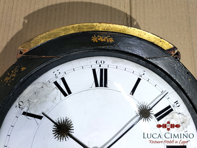 Restauro Genova La Cassa Di Un Orologio A Parete Condizioni 04