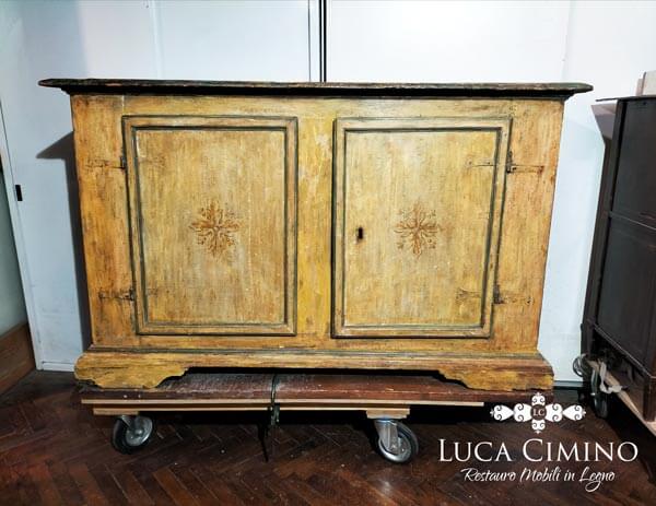Restauro Mobile Laccato Genova: Mobile laccato