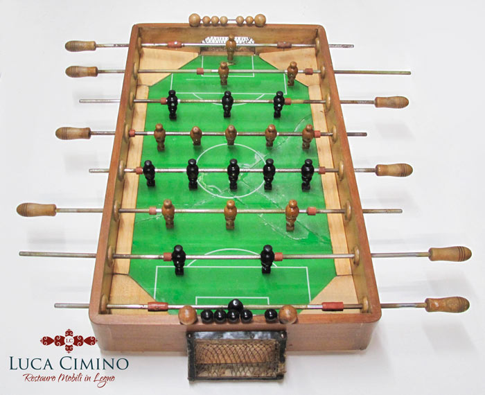 Restauro Calcio-balilla da tavolo 