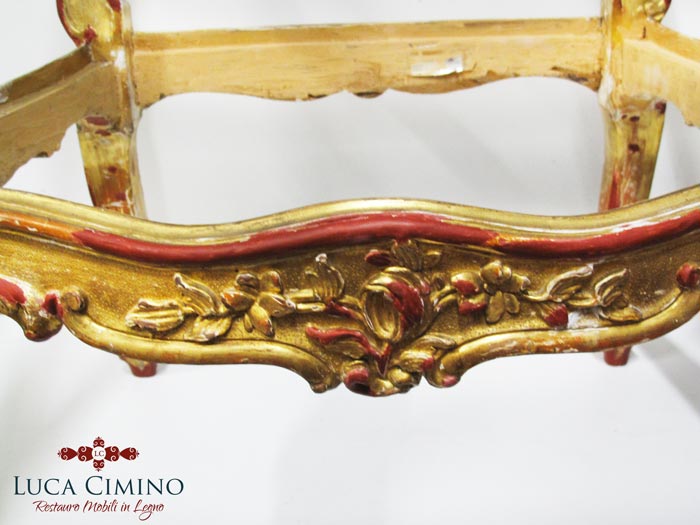 Restauro Poltrona Dorata Genova 05