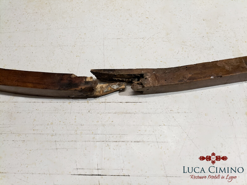 Restauro Sedia Antica Genova La Gamba Rotta 02