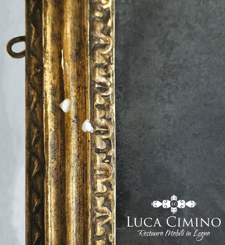 Specchiera Antica Ritoccata Da Stucco 01
