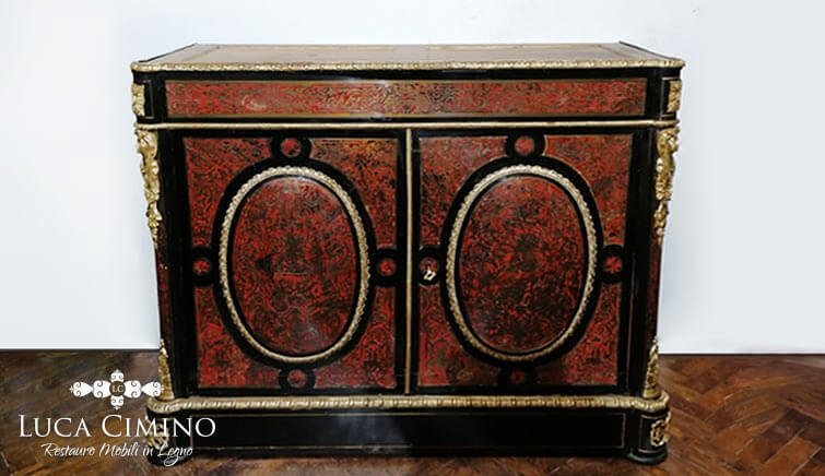 Credenza Restaurata: il Mobile Boulle Arriva in Bottega Credenza Restaurata: il Mobile Boulle Arriva in Bottega