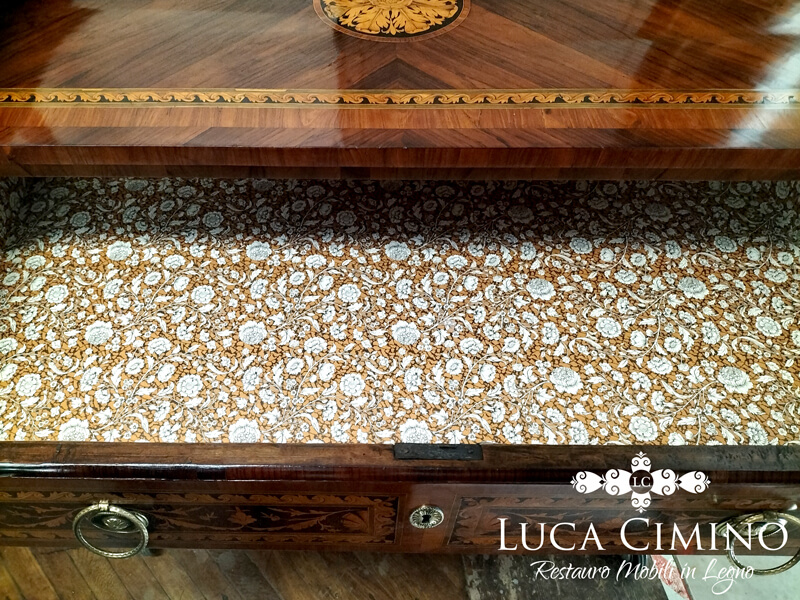 Restauro Commode In Stile Neoclassico Lombardo 07