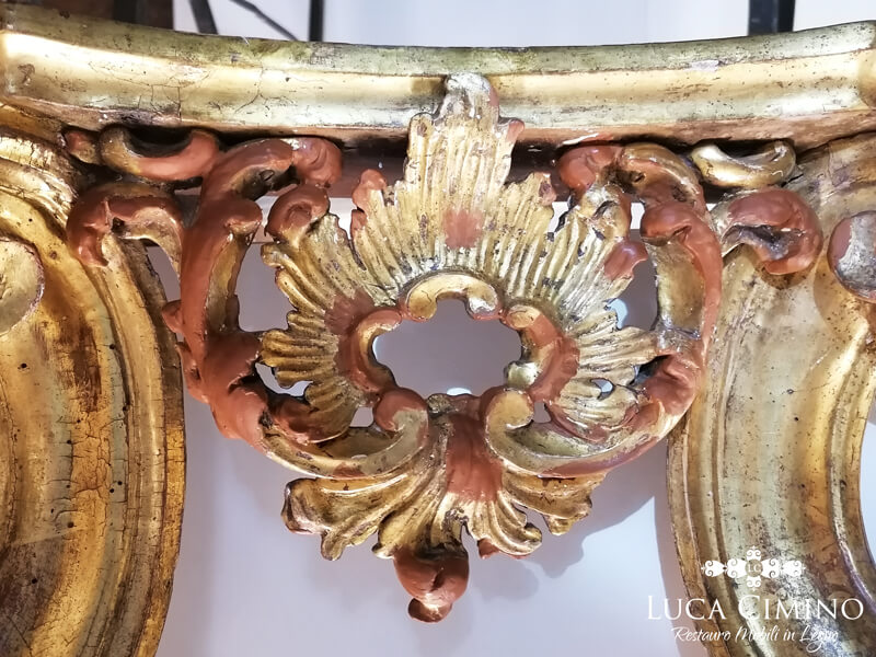 Consolle Antica Restaurata Con Foglie D Oro 24 Carati 04