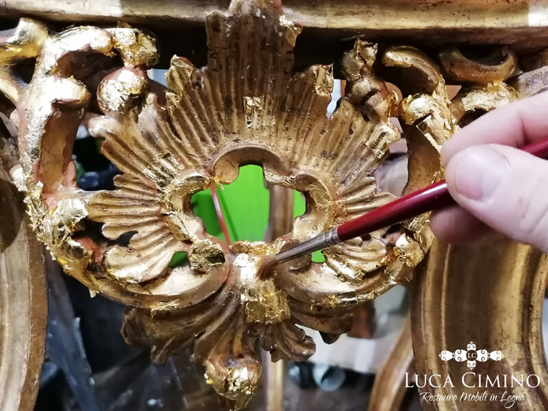 Consolle Antica Restaurata Con Foglie D Oro 24 Carati 05