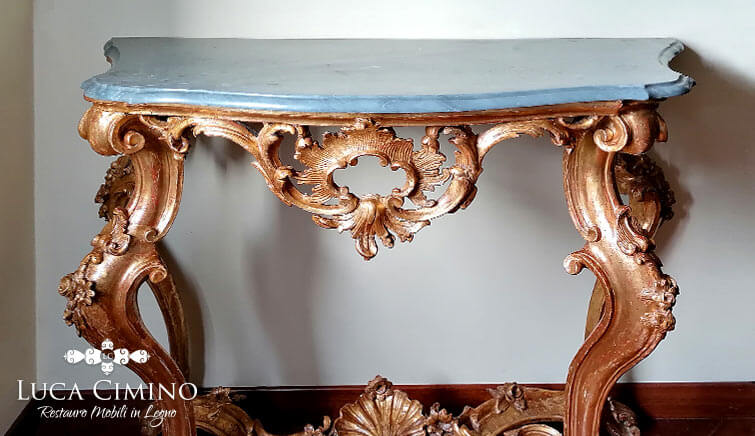 Consolle Antica Restaurata con Foglie d’Oro 24 Carati Consolle Antica Restaurata con Foglie d’Oro 24 Carati