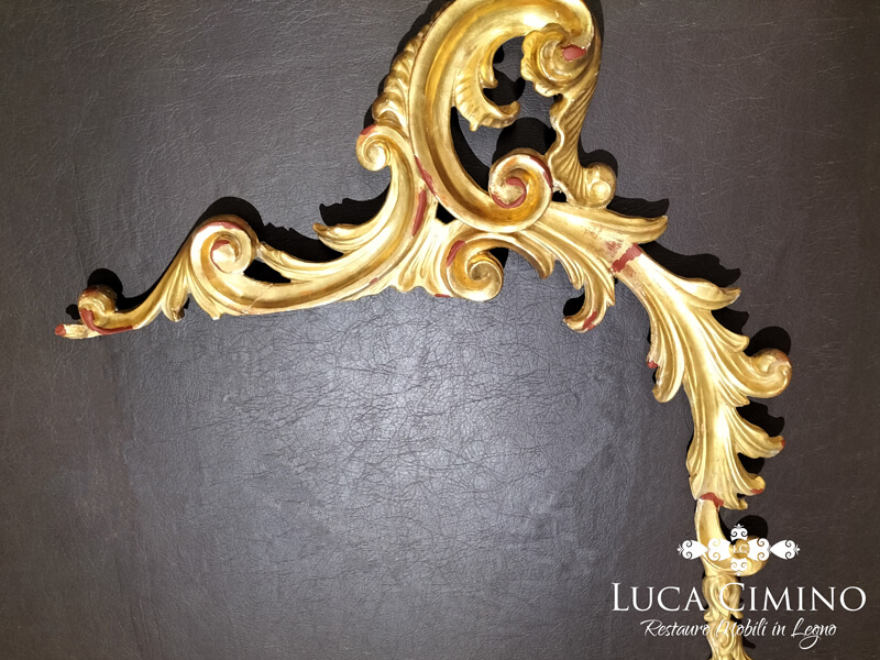 Specchiera Dorata Del Settecento Restaurata Con Grande Impegno 13
