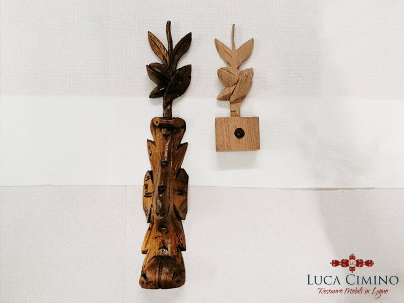Arte Dell Intaglio Legno Per Ricostruire Una Parte Mancante 04