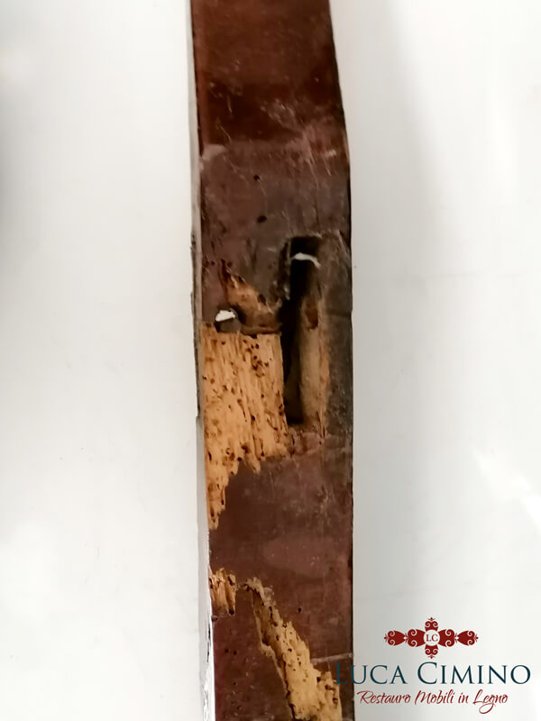 Restauro Sedia Genova Ricostruzione Di Una Gamba Mancante 01