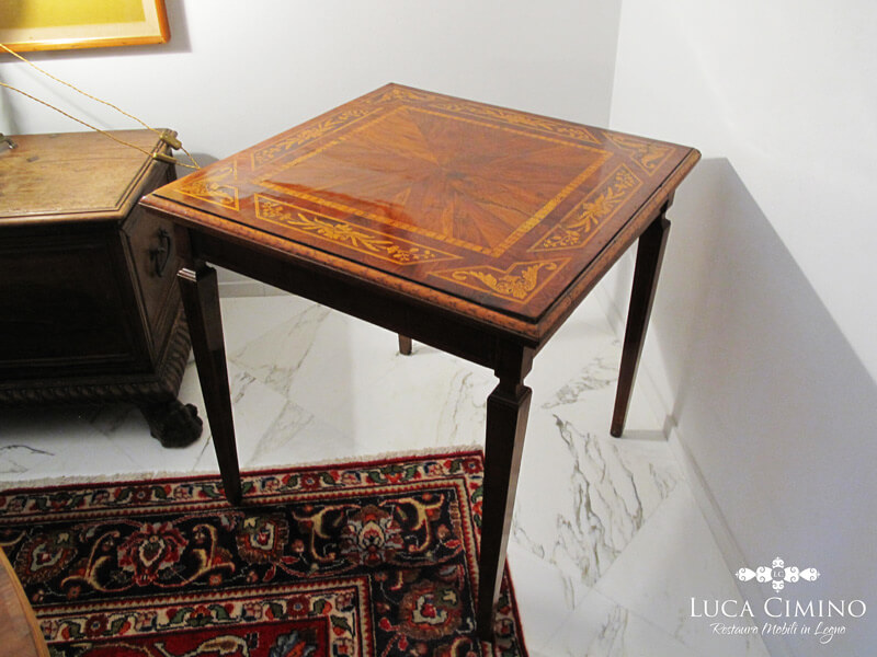 Restauro Tavolo Antico Stile Luigi Xvi Con Piano Lastronato 09