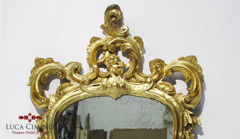 Restauro di una specchiera antica caduta