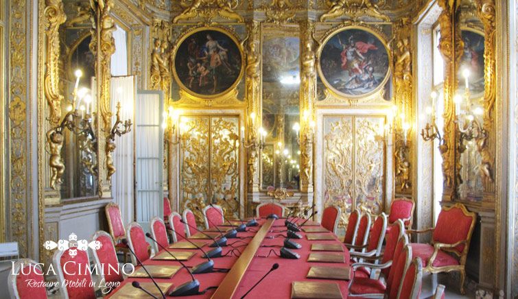 Storia delle porte dorate nella Galleria di Palazzo Carrega